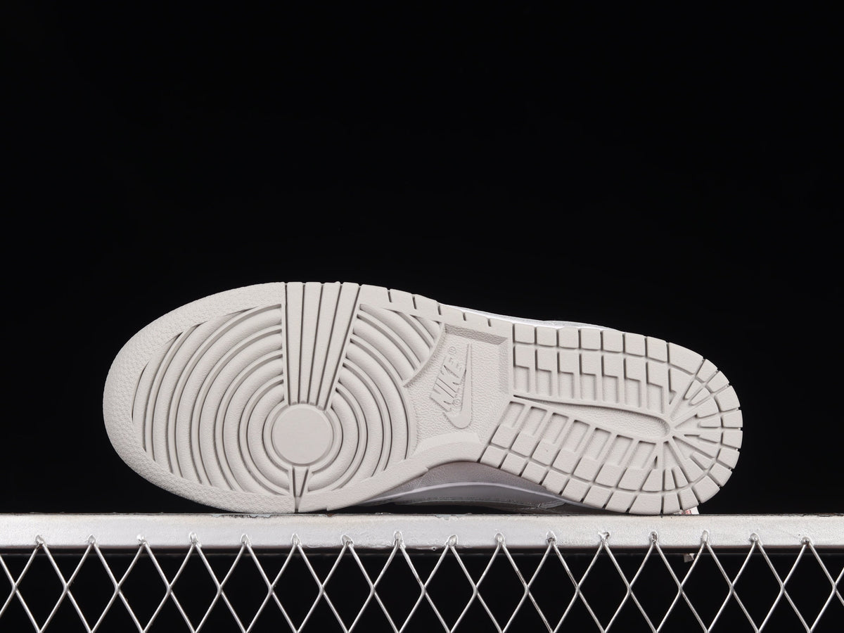 Nike Dunk Low “Grey Fog