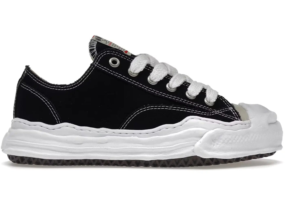 Luxury & Collab Sneakers collection: Maison Mihara Yasuhiro Hank OG Sole Canvas Low Black