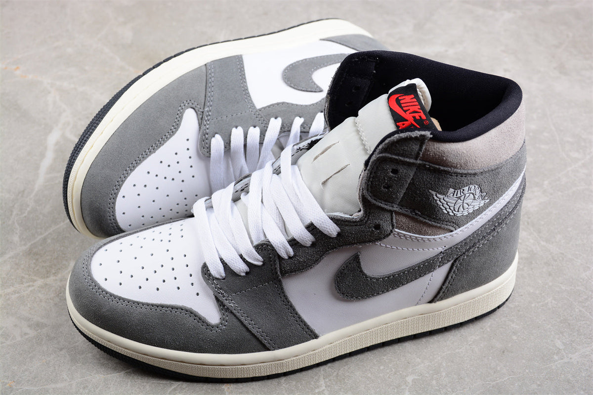 Air Jordan 1 High OG Atmosphere Grey