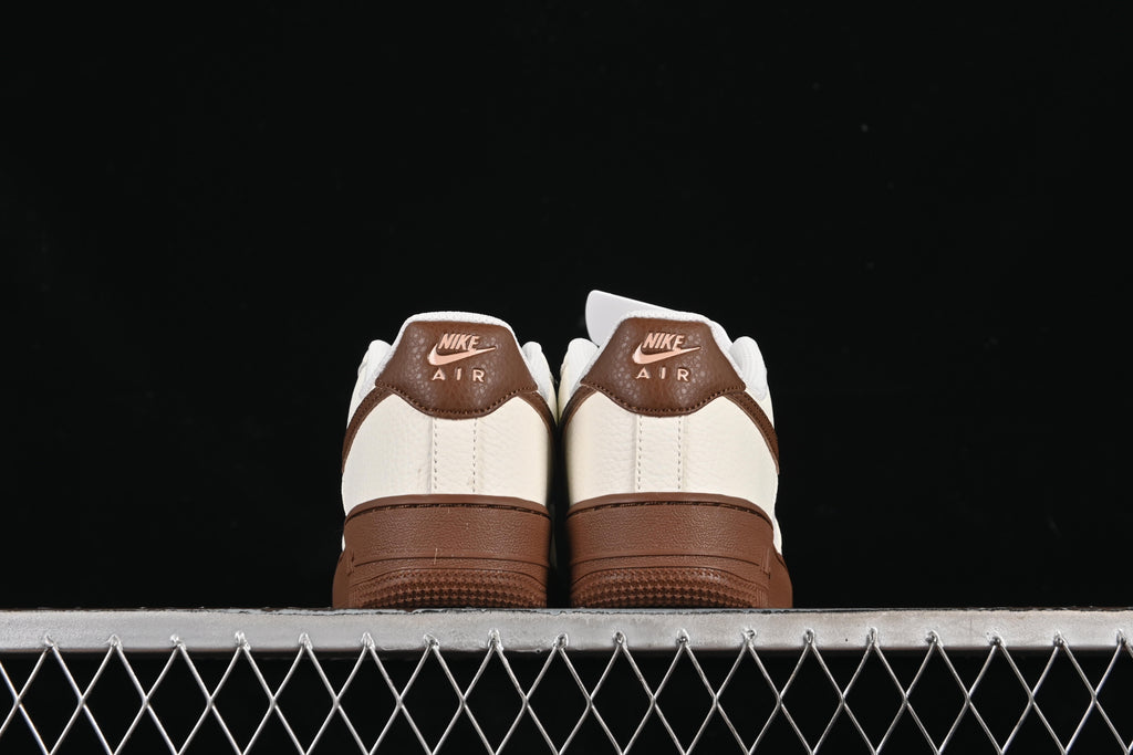 Nike Air Force 1 ’07 Low Ivory Flame
