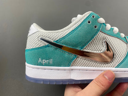 Nike SB Dunk Low x April