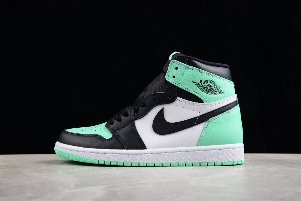 Air Jordan 1 Retro High OG Mint Green & Black