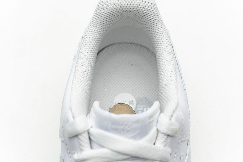 Nike Air Force 1 ’07, White