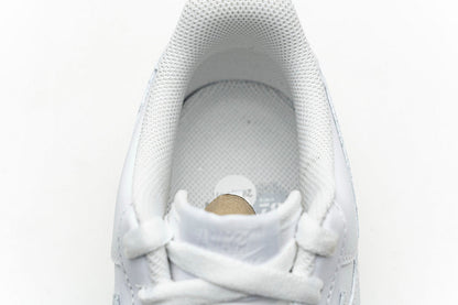 Nike Air Force 1 ’07, White