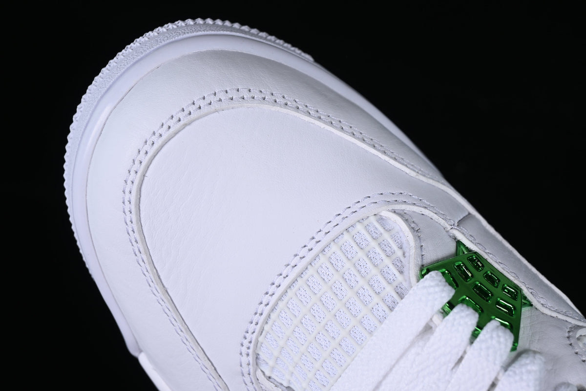 Air Jordan 4 Retro “Metallic Green