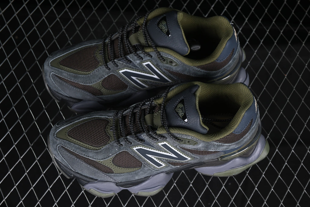 New Balance 9060, Dark Grey