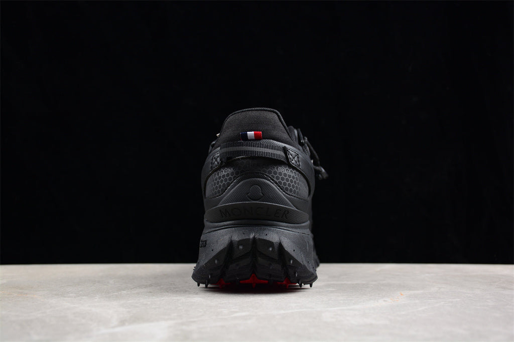 Moncler Trailgrip GTX Low, Triple Black
