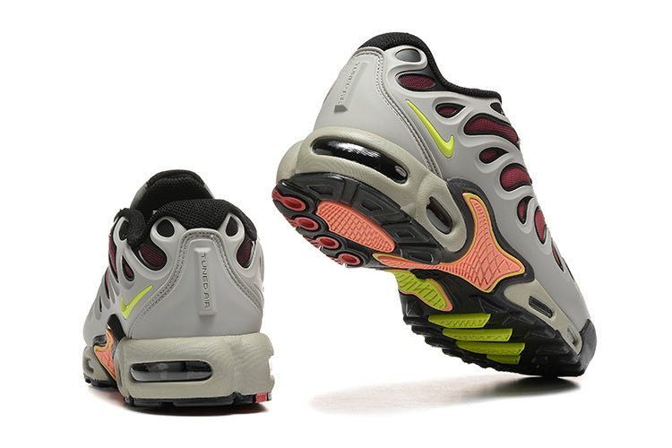 Nike Air Max Plus Drift