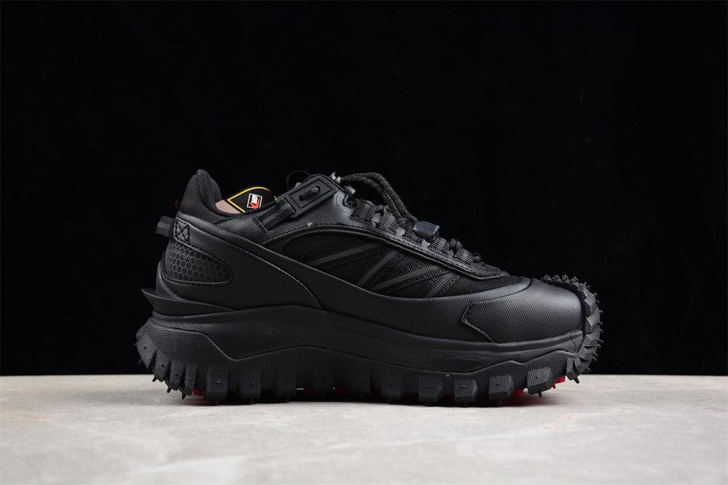 Moncler Trailgrip GTX Low, Triple Black