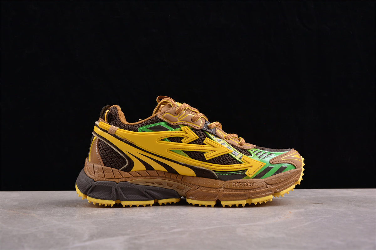 Off-White™ x Nike Terra Forma in einem gelb-braun-grün-