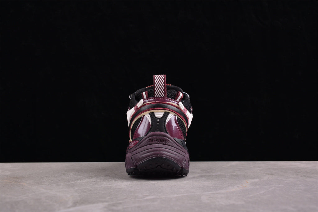 Off-White™ x Nike Terra Forma „Burgundy/White/Black“, Ein Kunstwerk auf Sohlen