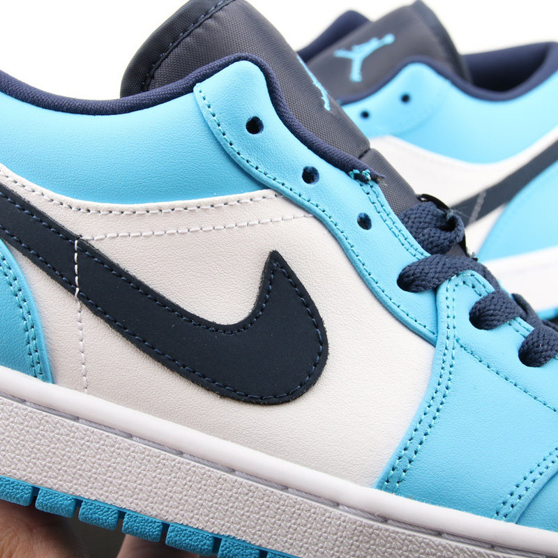 Air Jordan 1 Low “UNC” (University Blue).