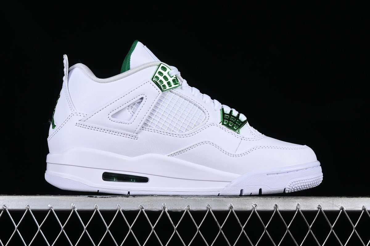 Air Jordan 4 Retro “Metallic Green
