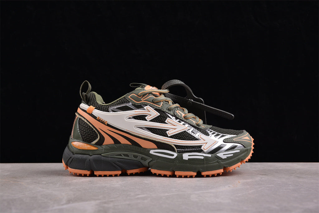 Off-White™ x Nike Zoom Vomero 5, Olivgrün/Orange/Weiß: Die Fusion aus Funktionalität, Design und Streetwear-Rebellion
