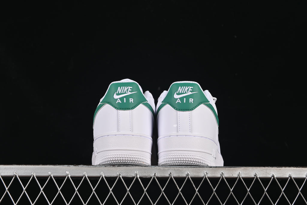 Nike Air Force 1 ’07 Low White & Malachite Green
