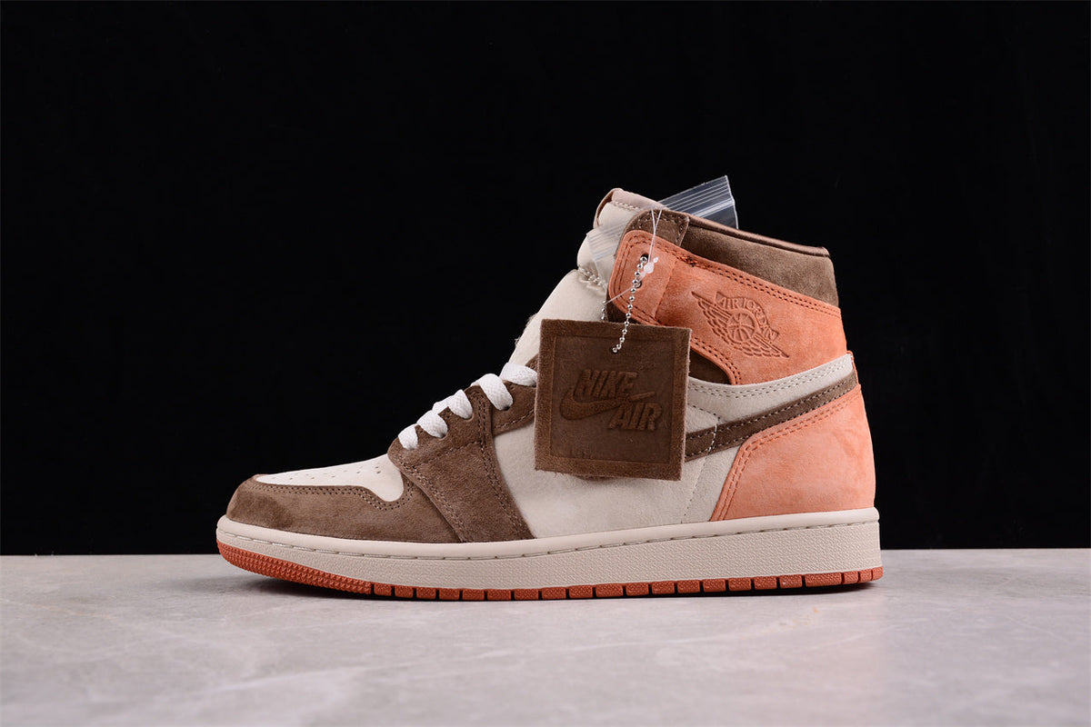 Air Jordan 1 Retro High OG, Sandstone Brown & Ember Orange