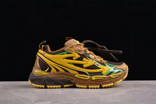 Off-White™ x Nike Terra Forma in einem gelb-braun-grün-