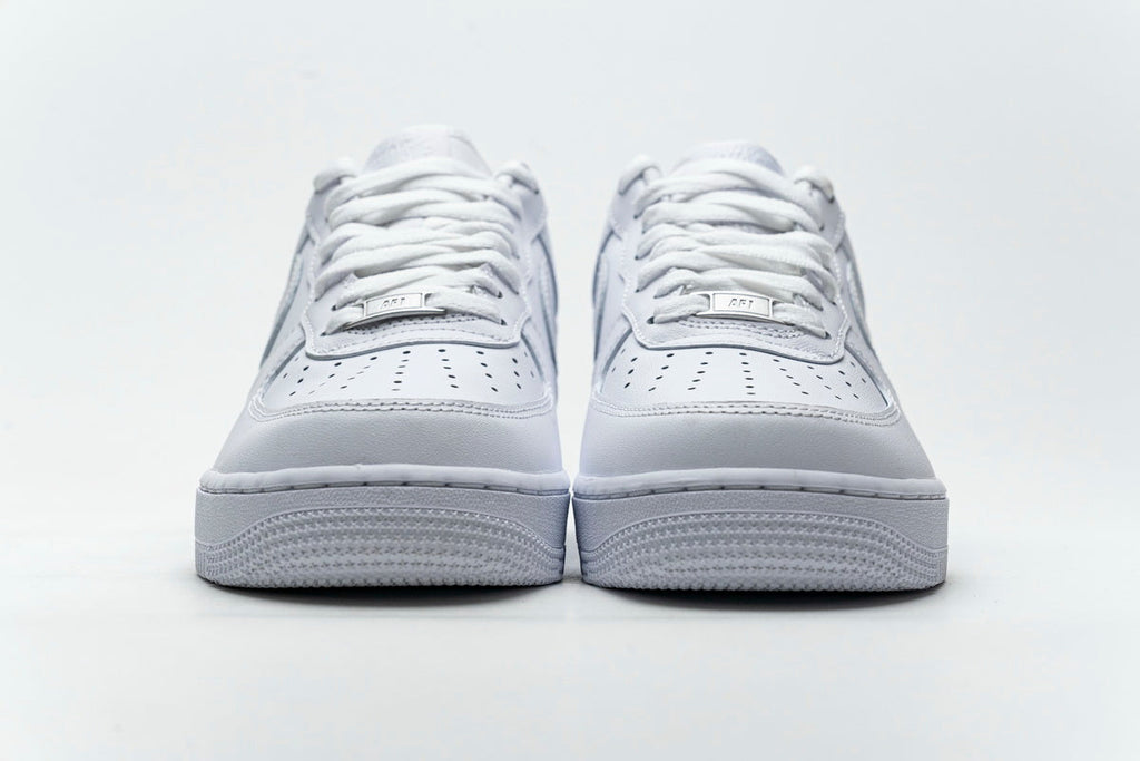 Nike Air Force 1 ’07, White