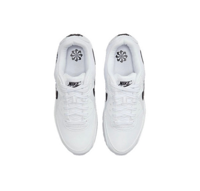 Nike Air Max 90, White and Black