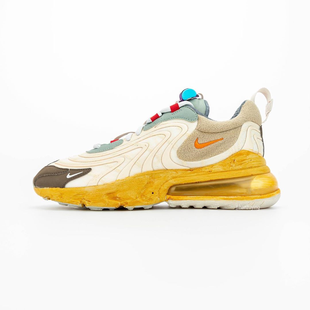 Nike Air Max 270 React