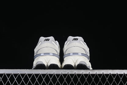 New Balance 9060, Light Grey & White Edition
