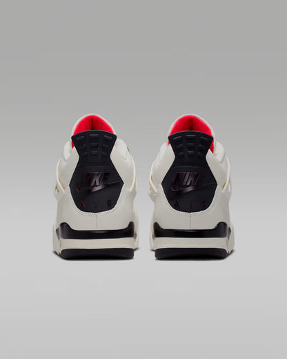 Air Jordan 4 Retro “Flight Club”