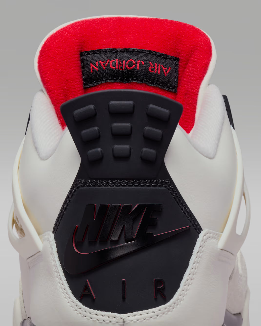 Air Jordan 4 Retro “Flight Club”