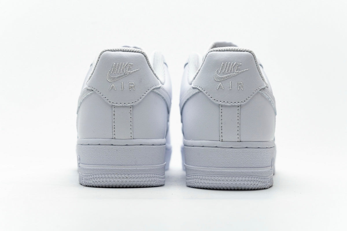 Nike Air Force 1 ’07, White