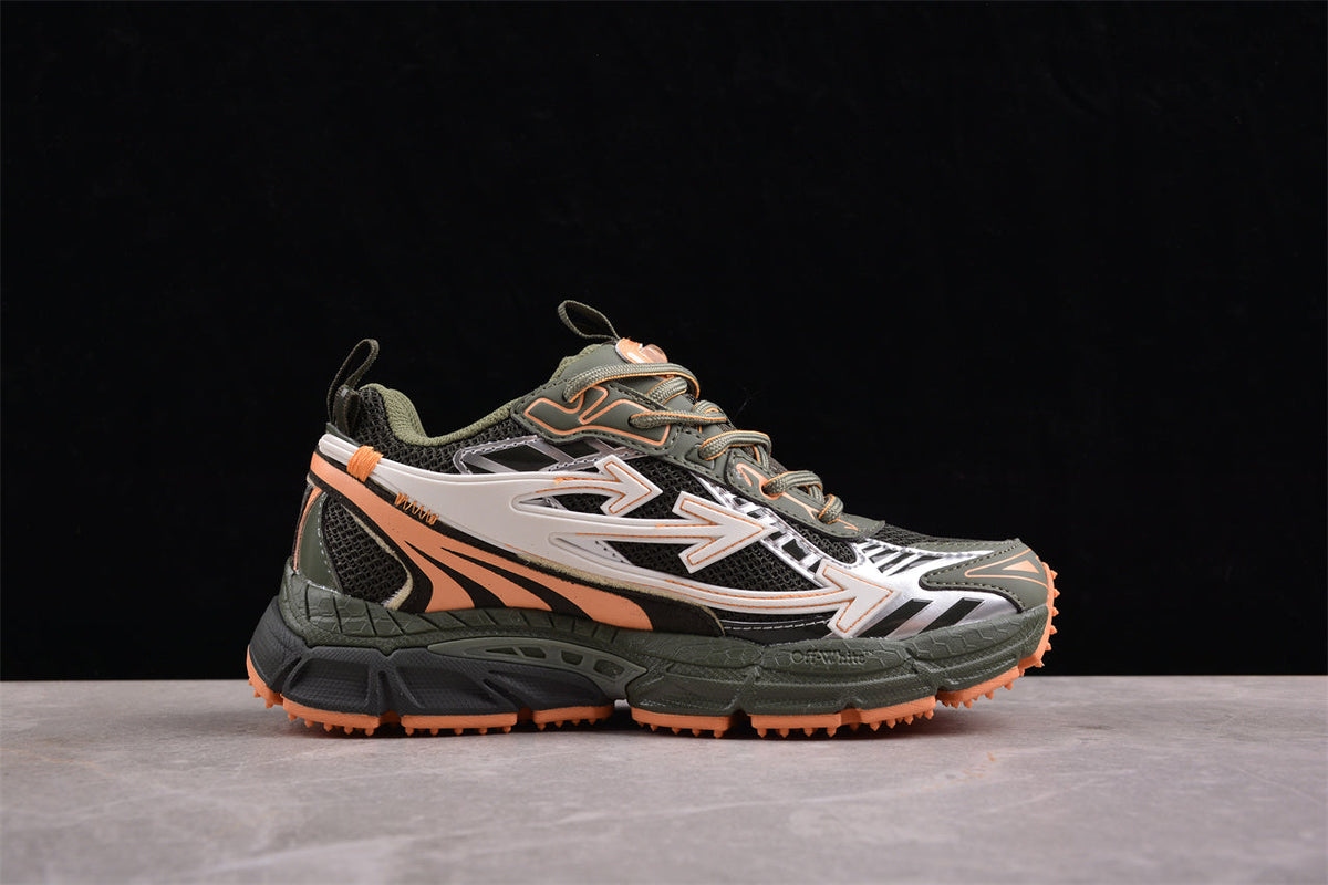 Off-White™ x Nike Zoom Vomero 5, Olivgrün/Orange/Weiß: Die Fusion aus Funktionalität, Design und Streetwear-Rebellion
