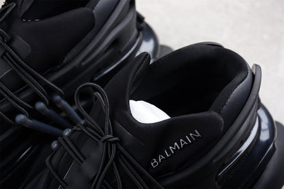 Balmain B-Runner Sneakers Triple Black, Luxus im monochromen Future-Design