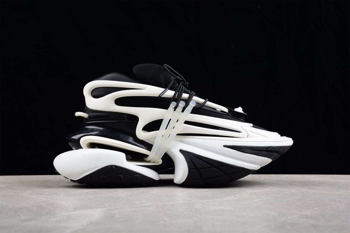 Balmain B-Runner Sneakers Black/White