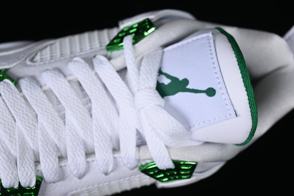 Air Jordan 4 Retro “Metallic Green