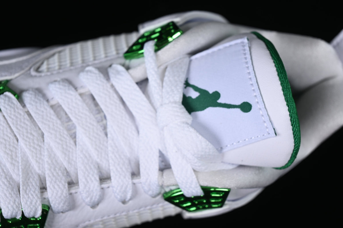 Air Jordan 4 Retro “Metallic Green