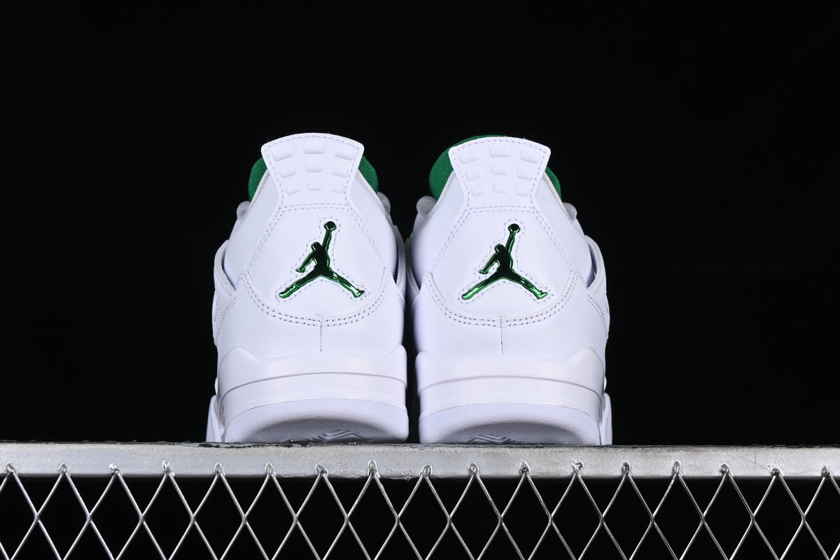 Air Jordan 4 Retro “Metallic Green
