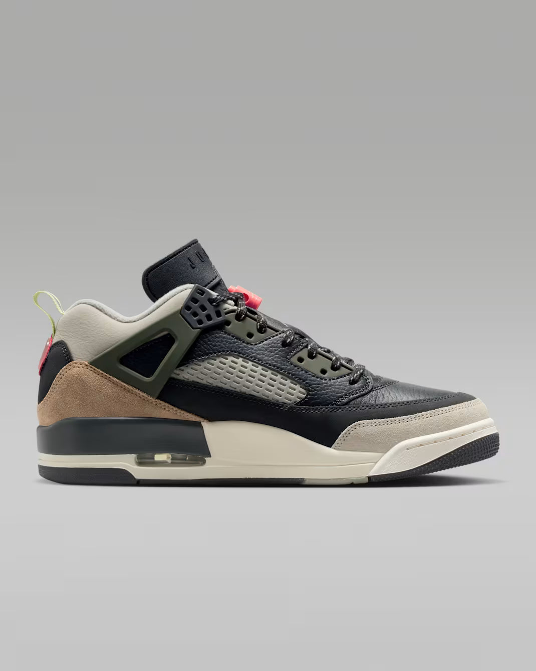 Jordan Spizike Low
