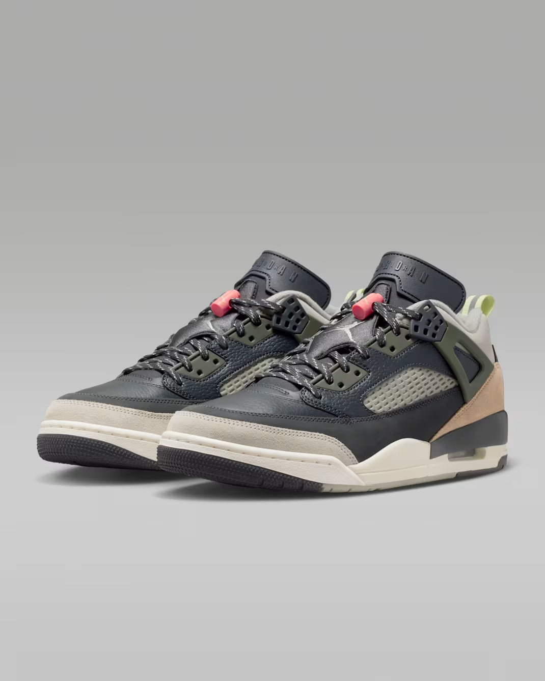 Jordan Spizike Low