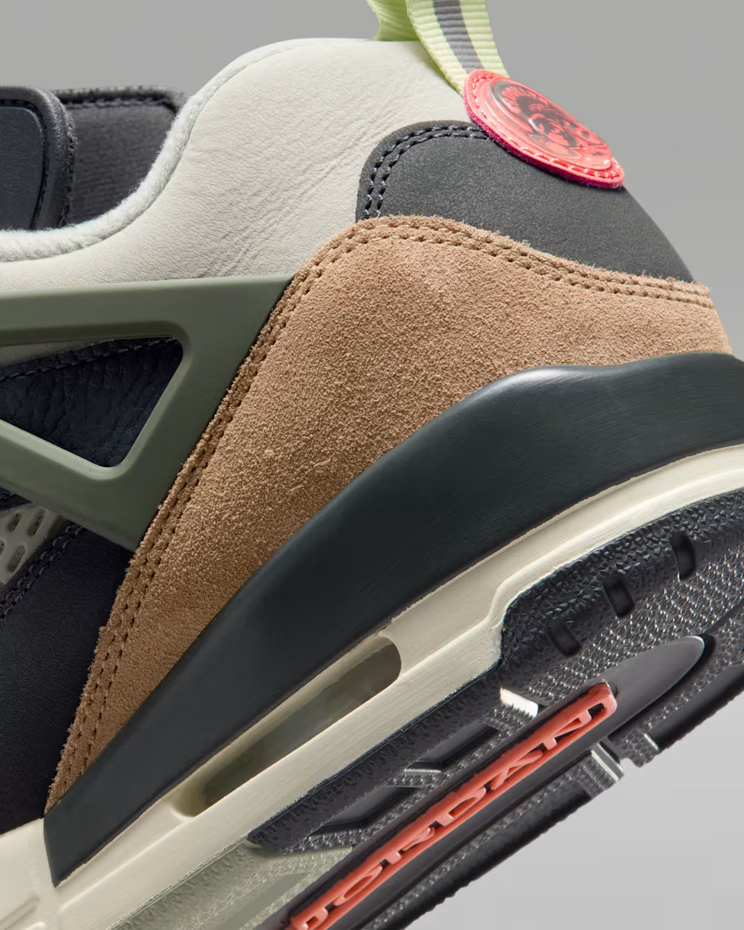 Jordan Spizike Low
