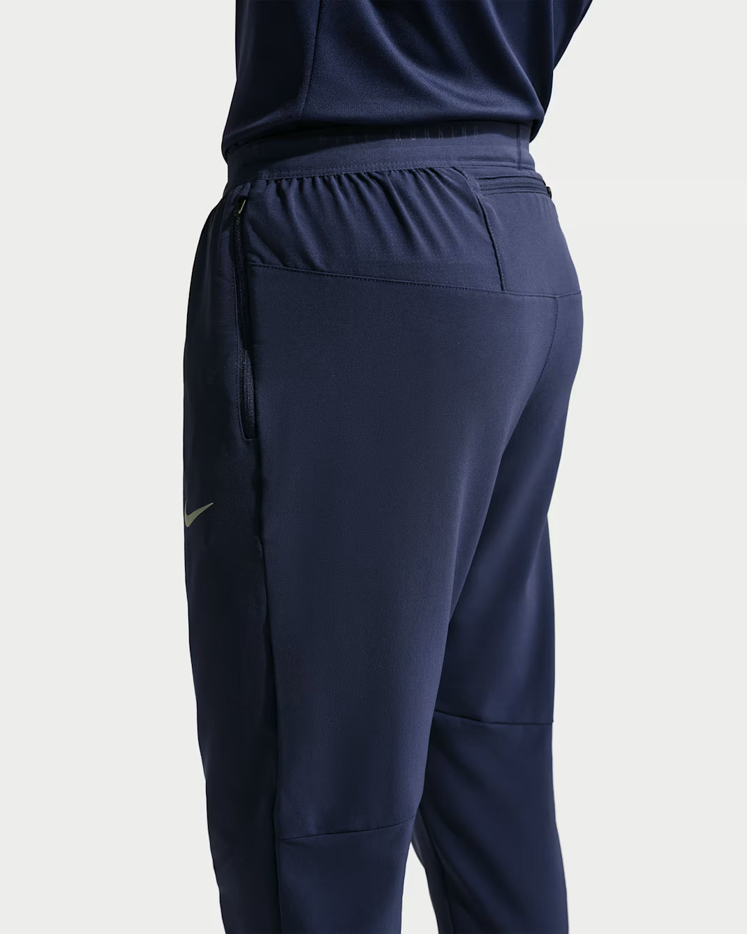 Nike Stride Dri-FIT running pants made of woven material (men's)