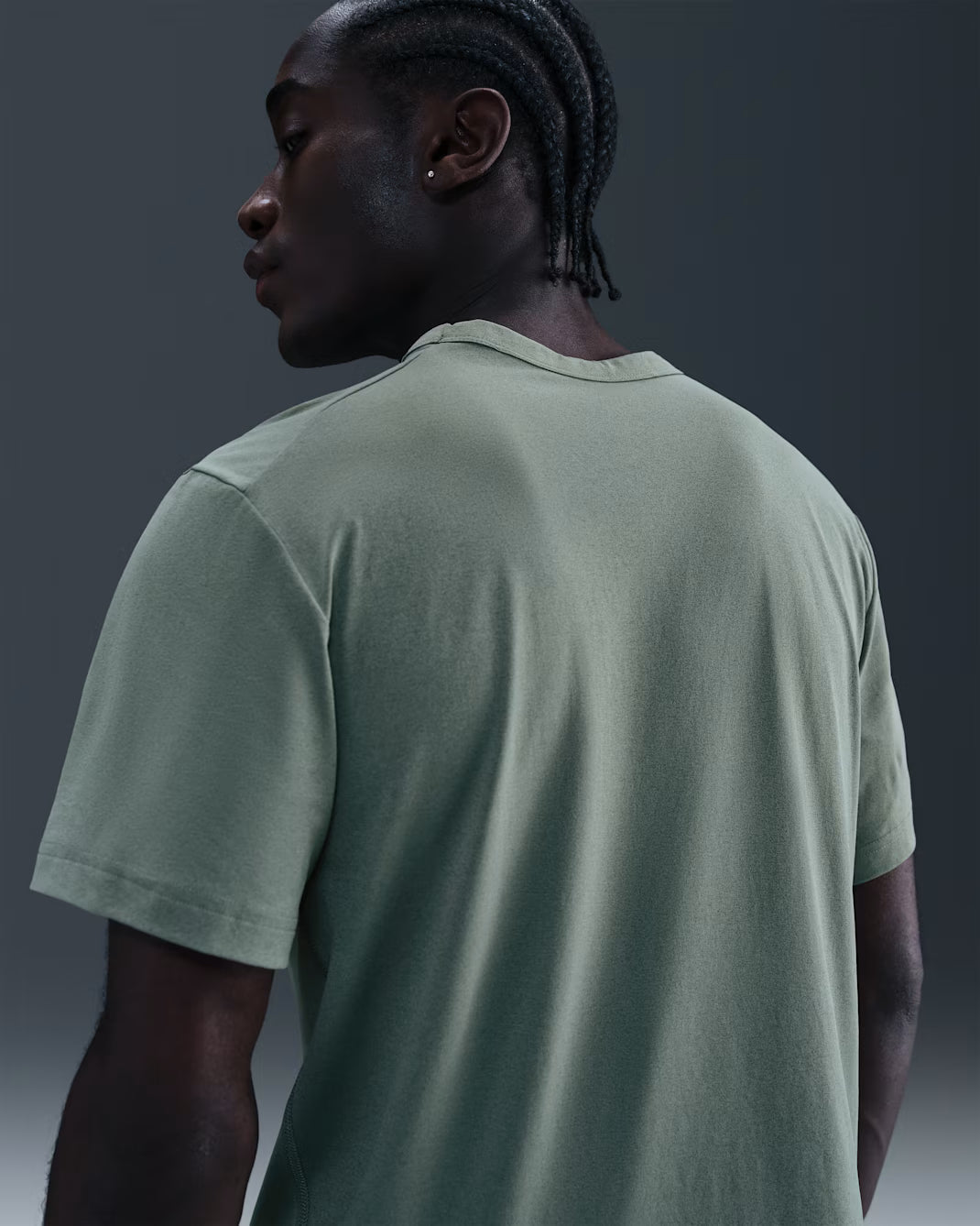 Nike Hyverse Versatile Nike Dri-FIT UV short-sleeved top for men