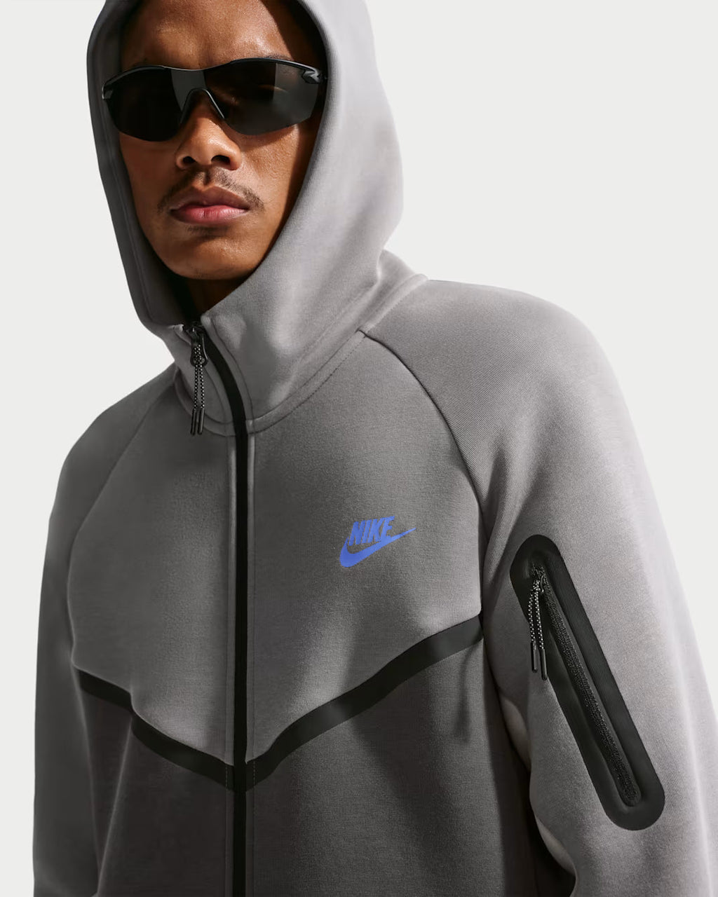 Nike Tech Windrunner fleece jacket with full-length zipper (men's)