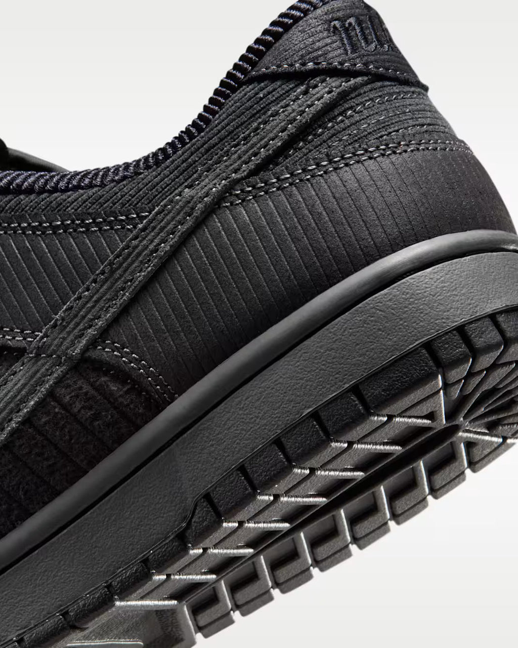 Nike Dunk Low Retro Premium Men's shoe