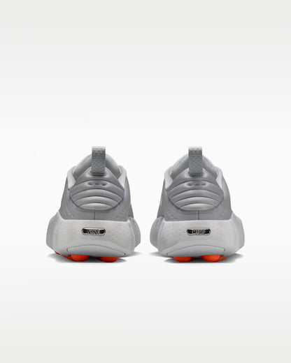 Nike Mind 002