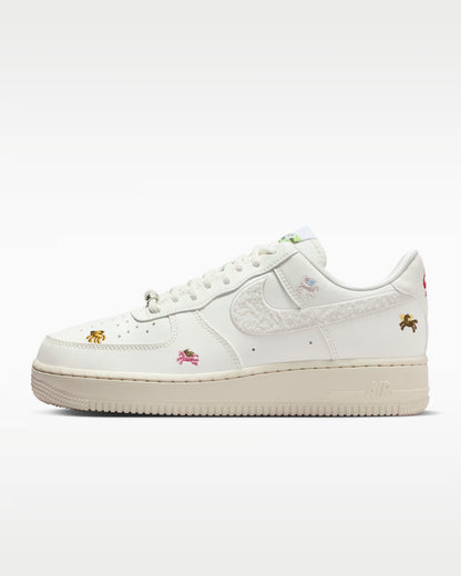Nike Air Force 1 '07 SE "LNY"