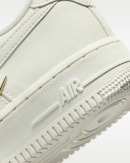 Nike Air Force 1 '07 LX