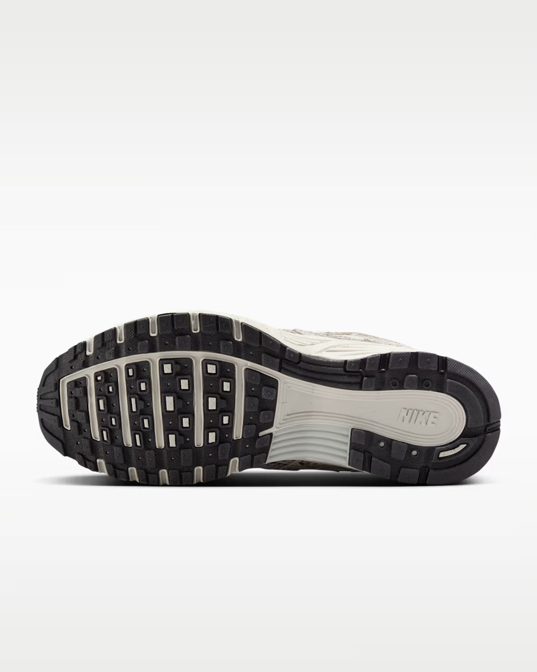 Nike P-6000 SE