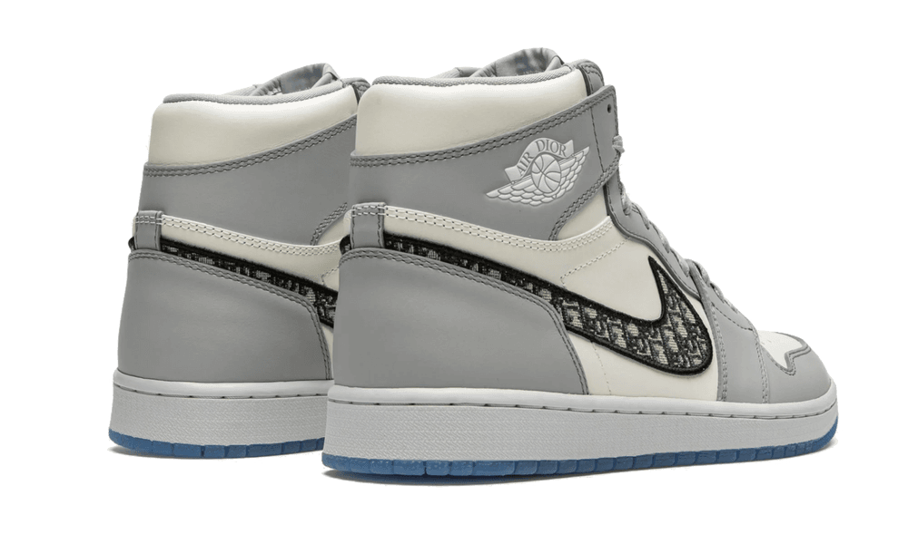 Jordan 1 Retro High Dior