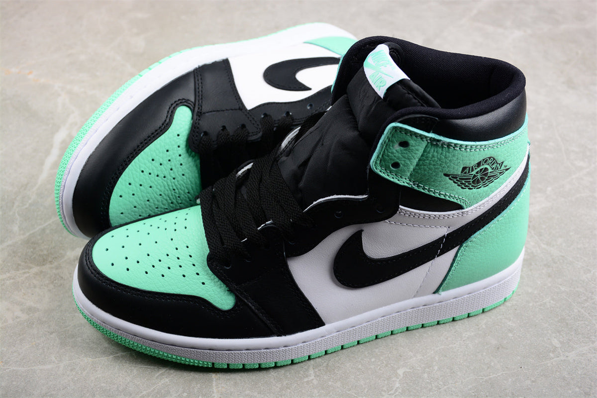 Air Jordan 1 Retro High OG Mint Green & Black