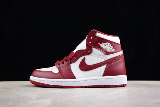 Air Jordan 1 Retro High OG, Dune Red & Sail