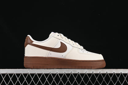 Nike Air Force 1 ’07 Low Ivory Flame
