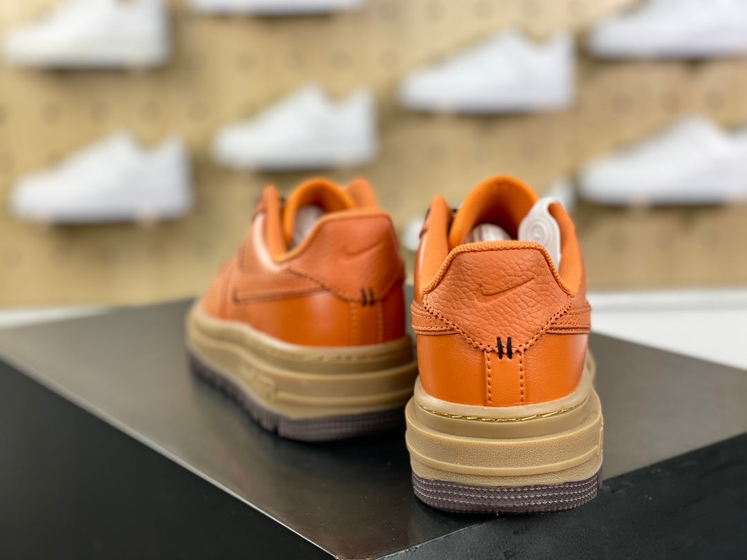 Orange and brown low-top sneakers, product detail 3007